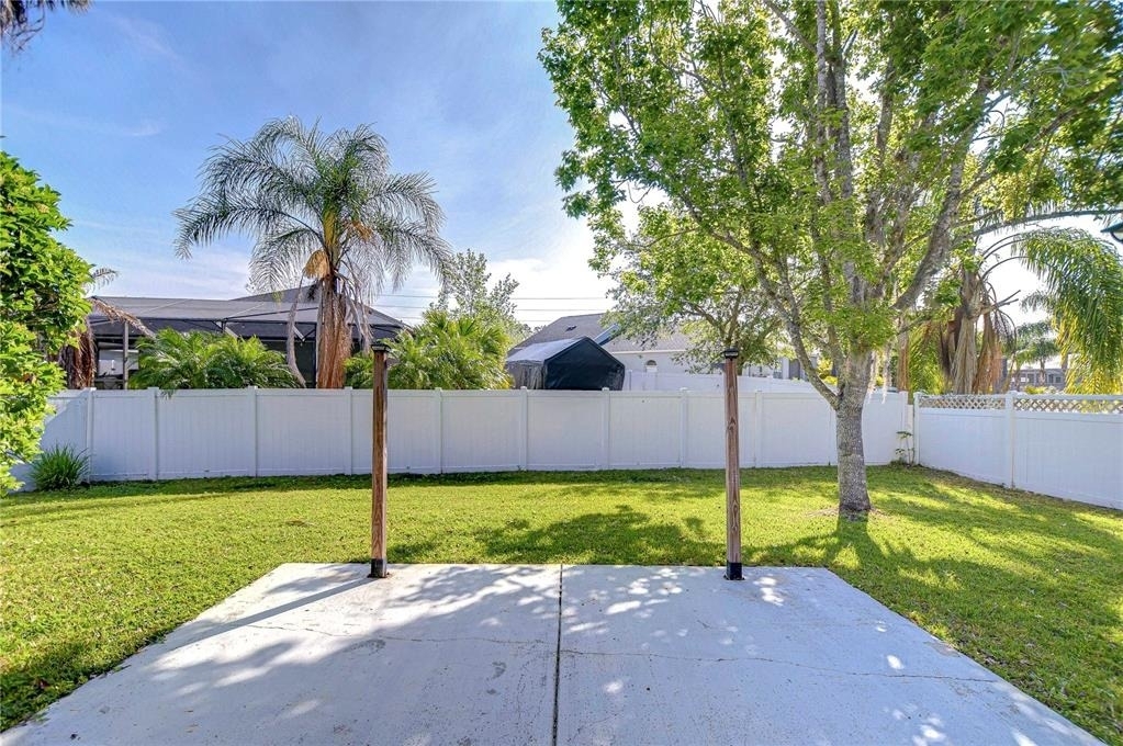6716 Bluff Meadow Court - Photo 5