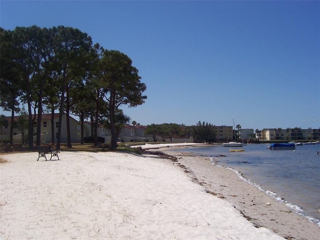 2700 Bayshore Boulevard - Photo 29
