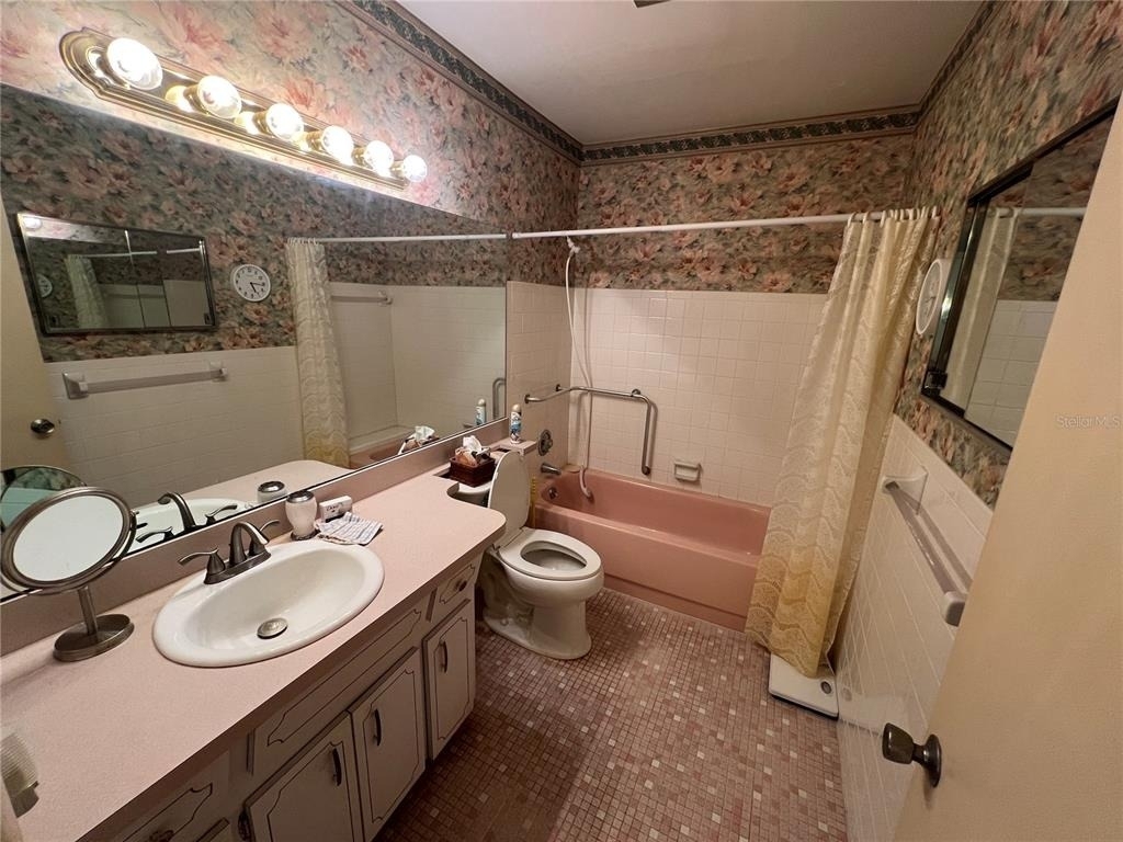2361 Ecuadorian Way - Photo 4