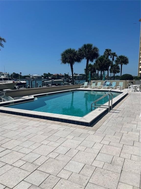 690 Island Way - Photo 21