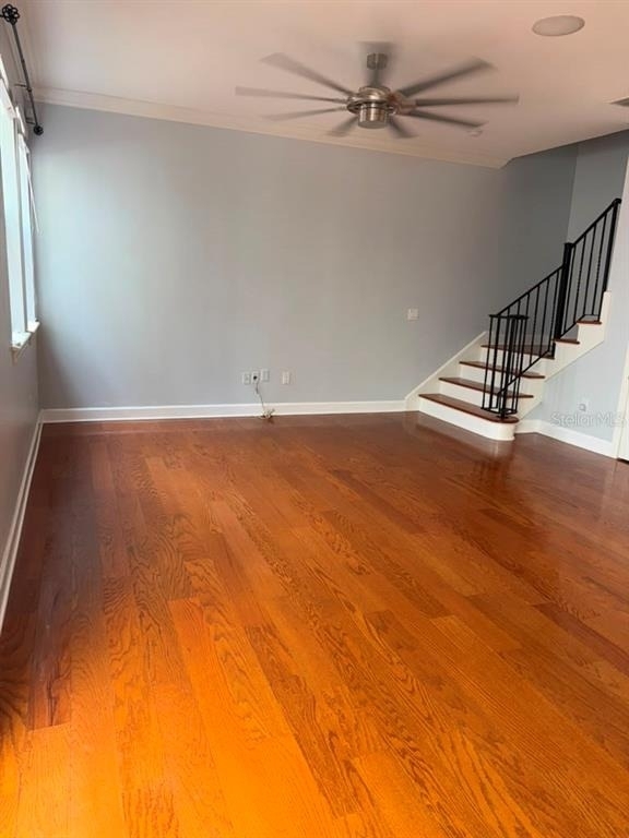 113 S Packwood Avenue - Photo 2