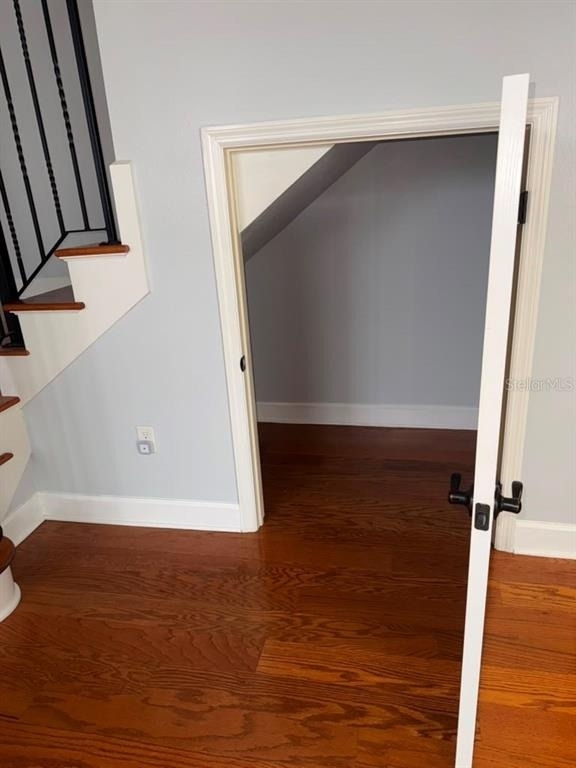 113 S Packwood Avenue - Photo 10