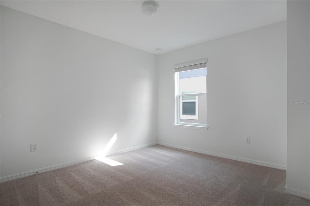 437 Waterford Drive - Photo 12