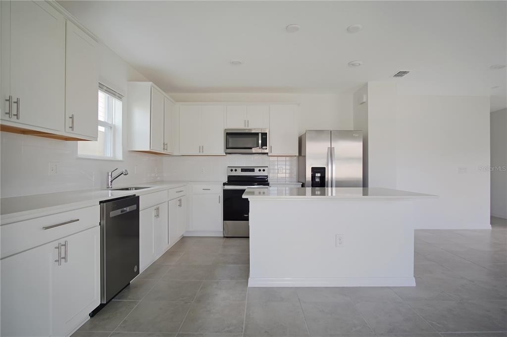437 Waterford Drive - Photo 5