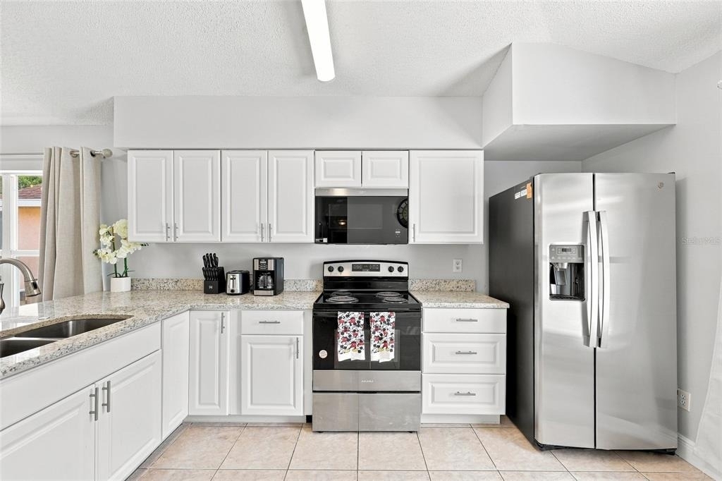 2537 Chatham Circle - Photo 10