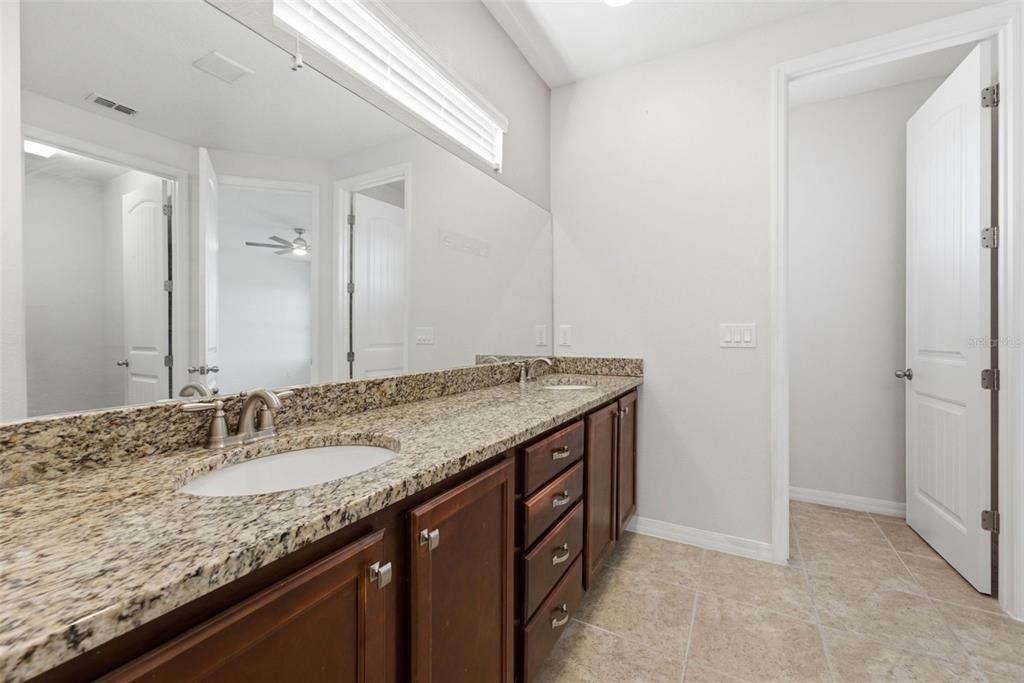 13786 Summer Harbor Court - Photo 49