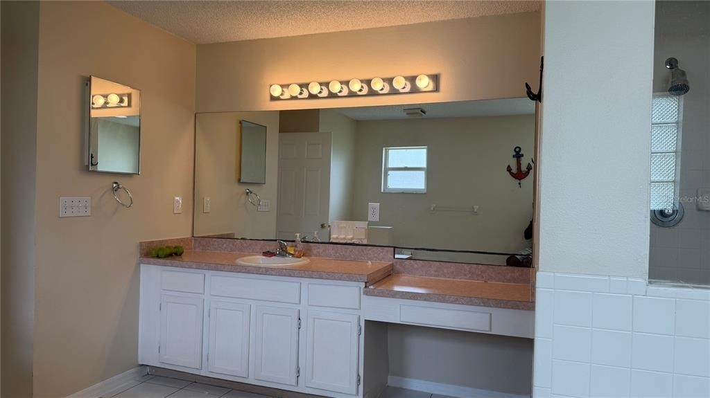 11719 Oswalt Road - Photo 17