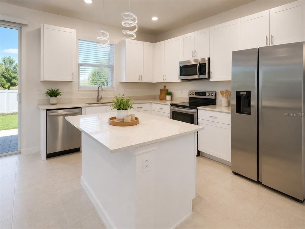 1180 Wycliffe Way - Photo 4