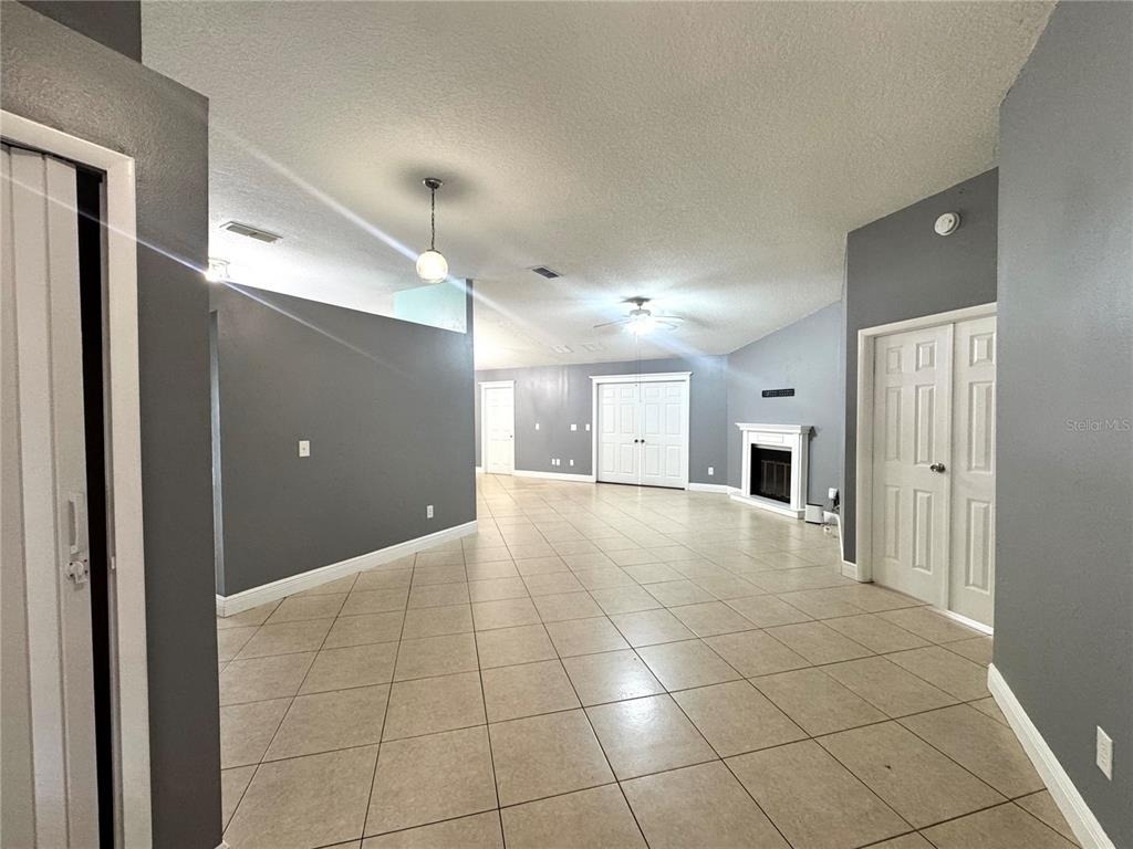 8120 Lesia Circle - Photo 8