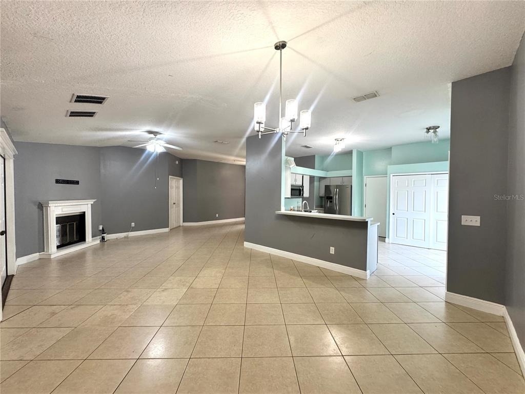 8120 Lesia Circle - Photo 2