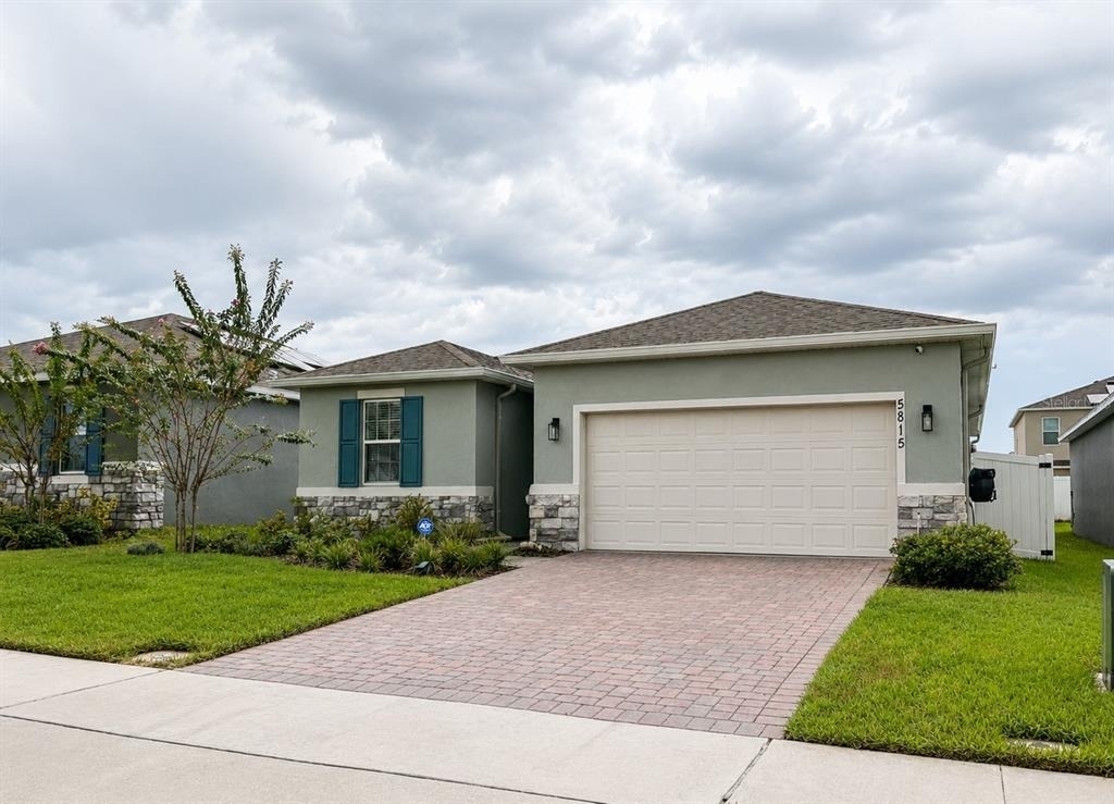 5815 Camilla Street - Photo 2
