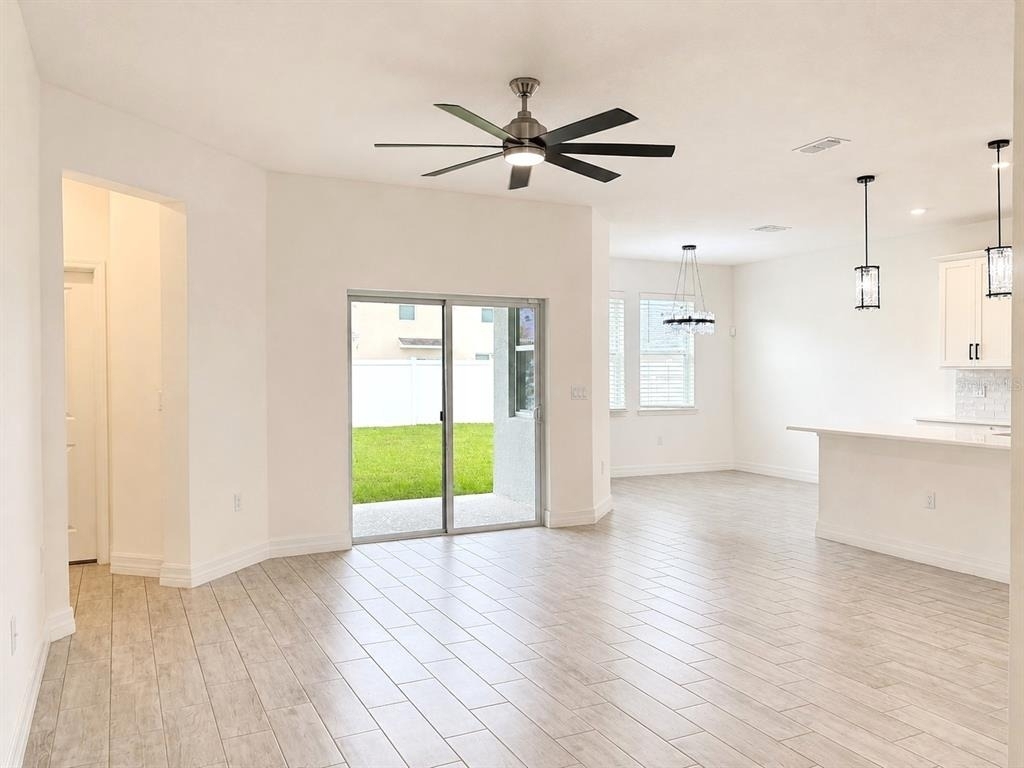 5815 Camilla Street - Photo 9