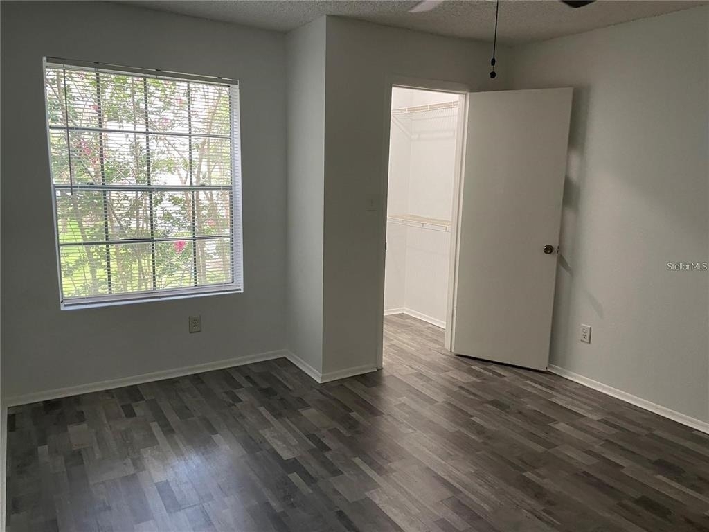 232 Afton Square - Photo 11