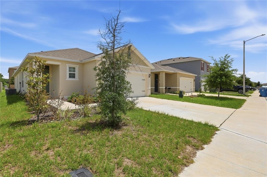 2735 Numa Falls Ave - Photo 2