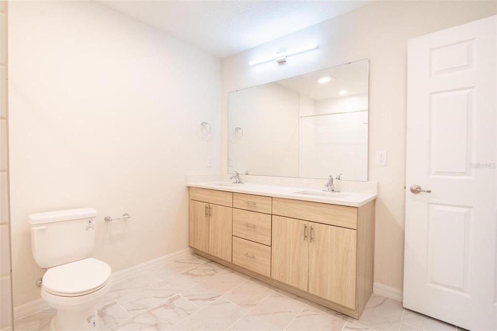 2035 Claudia Lane - Photo 19
