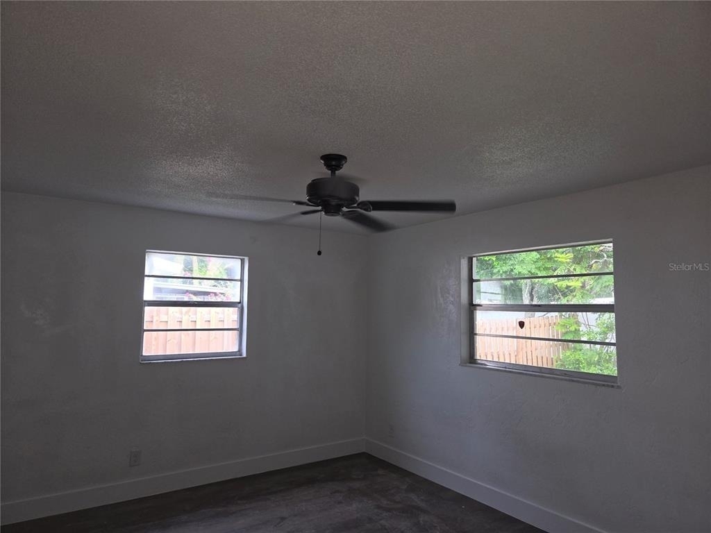 918 3rd Street - Photo 6