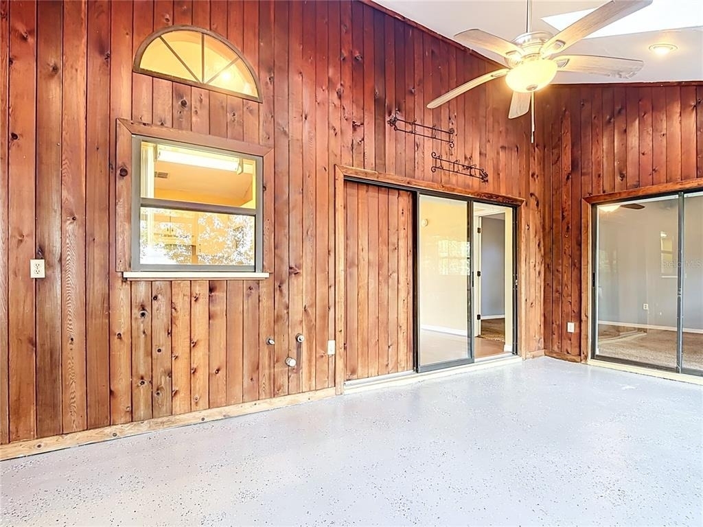 2108 Jonathan Lane - Photo 36