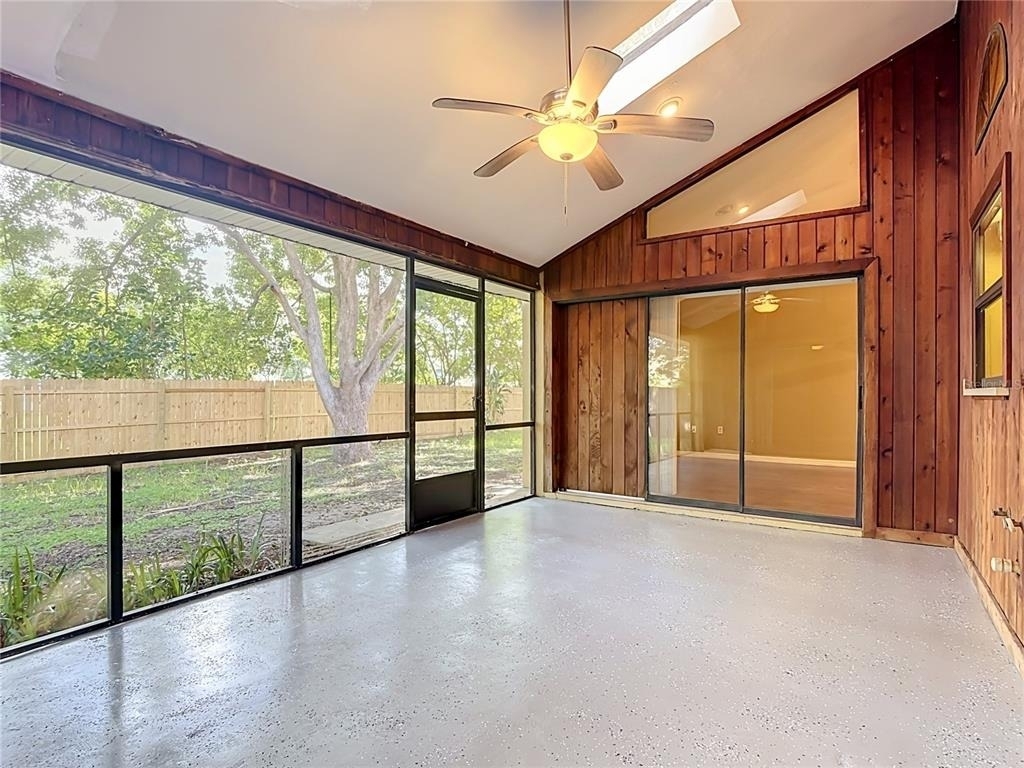 2108 Jonathan Lane - Photo 34