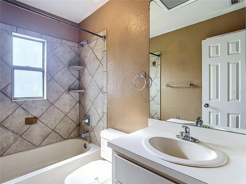 2108 Jonathan Lane - Photo 29
