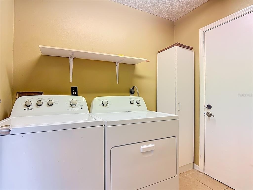2108 Jonathan Lane - Photo 31