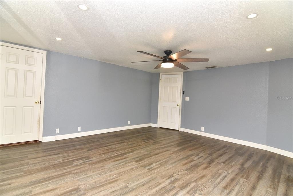 7033 Easter Street - Photo 35