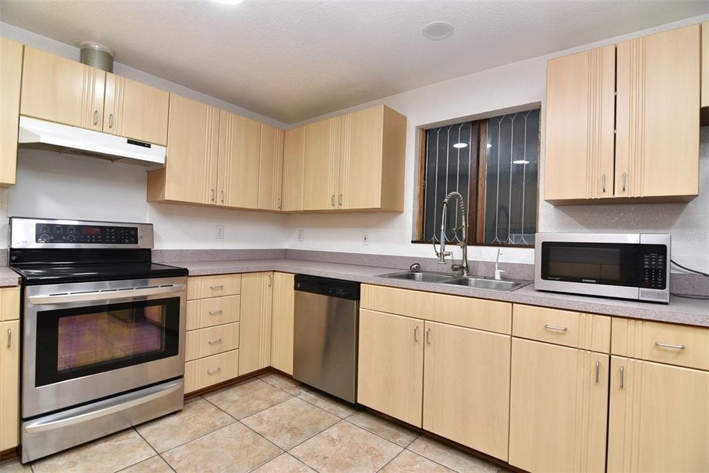 7033 Easter Street - Photo 31