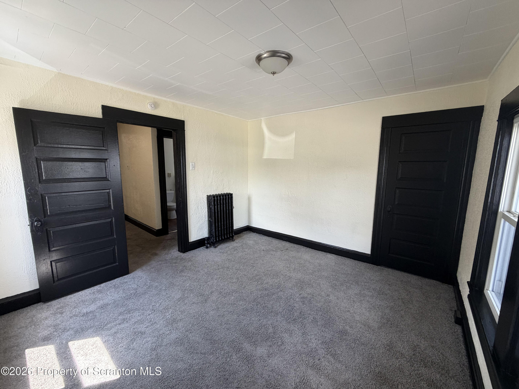 610 Moosic Street - Photo 8