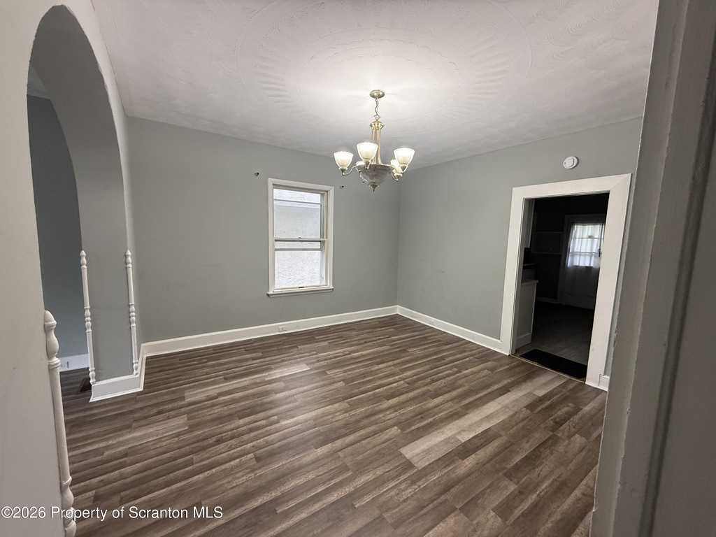 617 Harrison Avenue - Photo 2