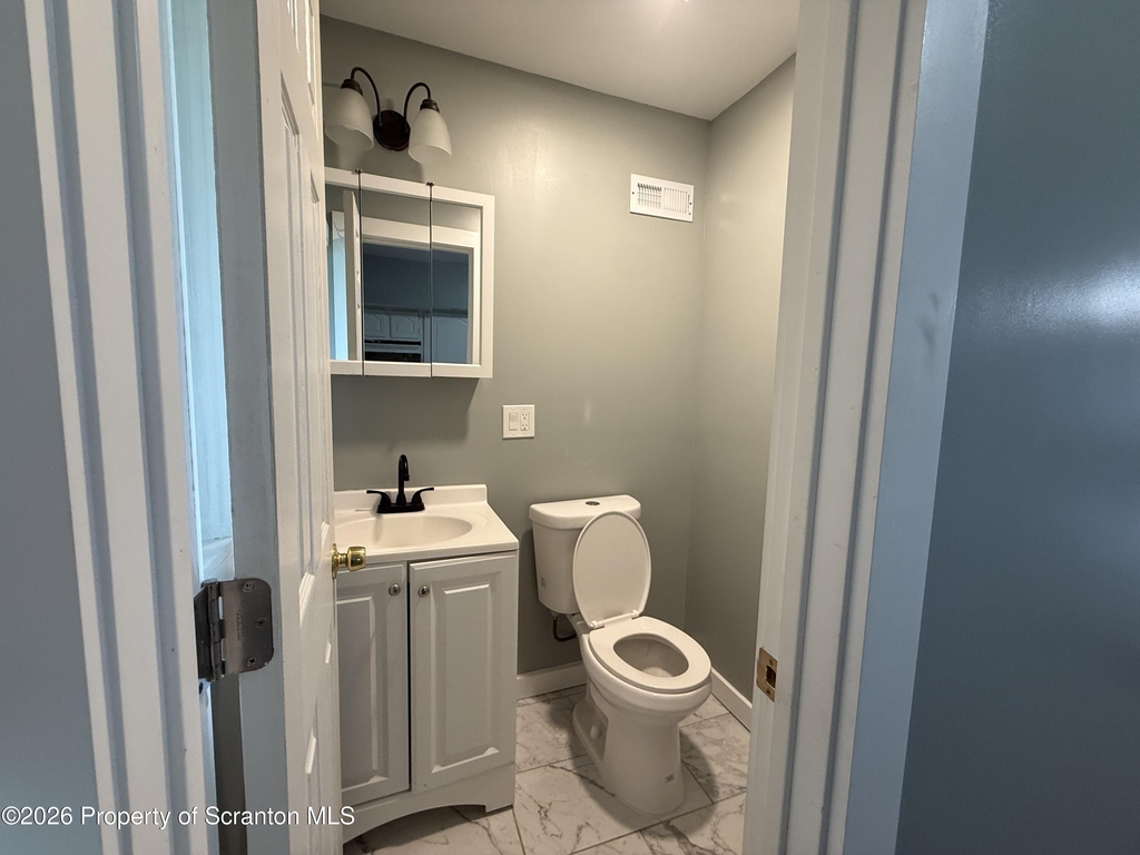 617 Harrison Avenue - Photo 6
