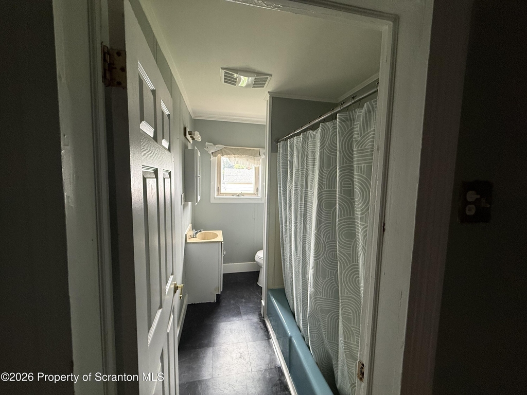 617 Harrison Avenue - Photo 12