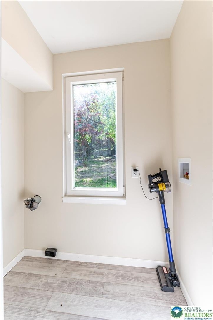 1156 William Street - Photo 17