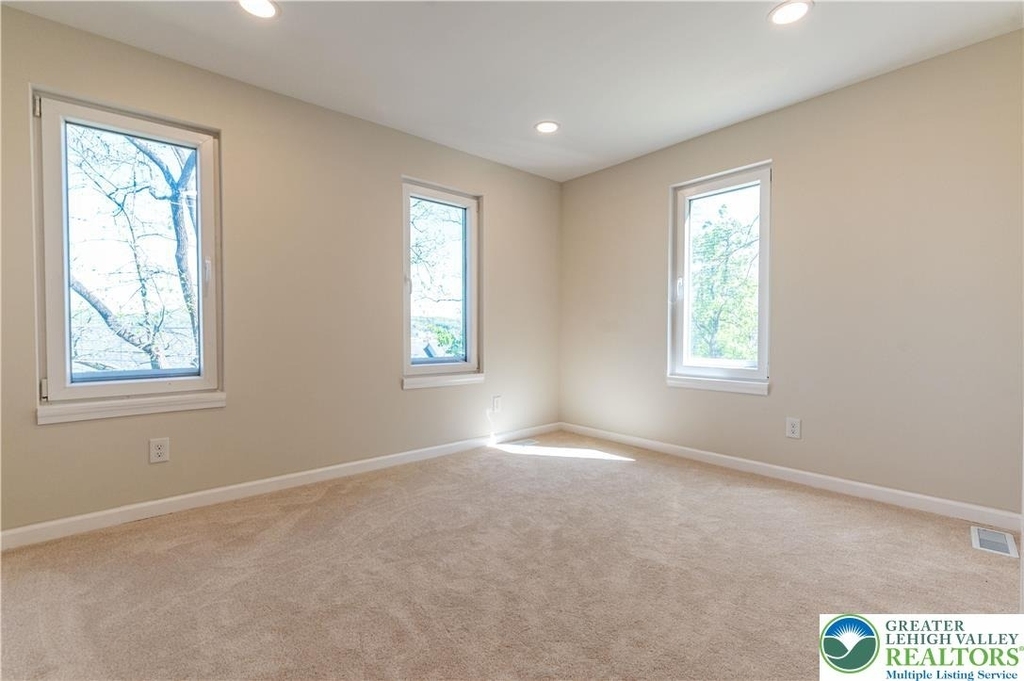 1156 William Street - Photo 29