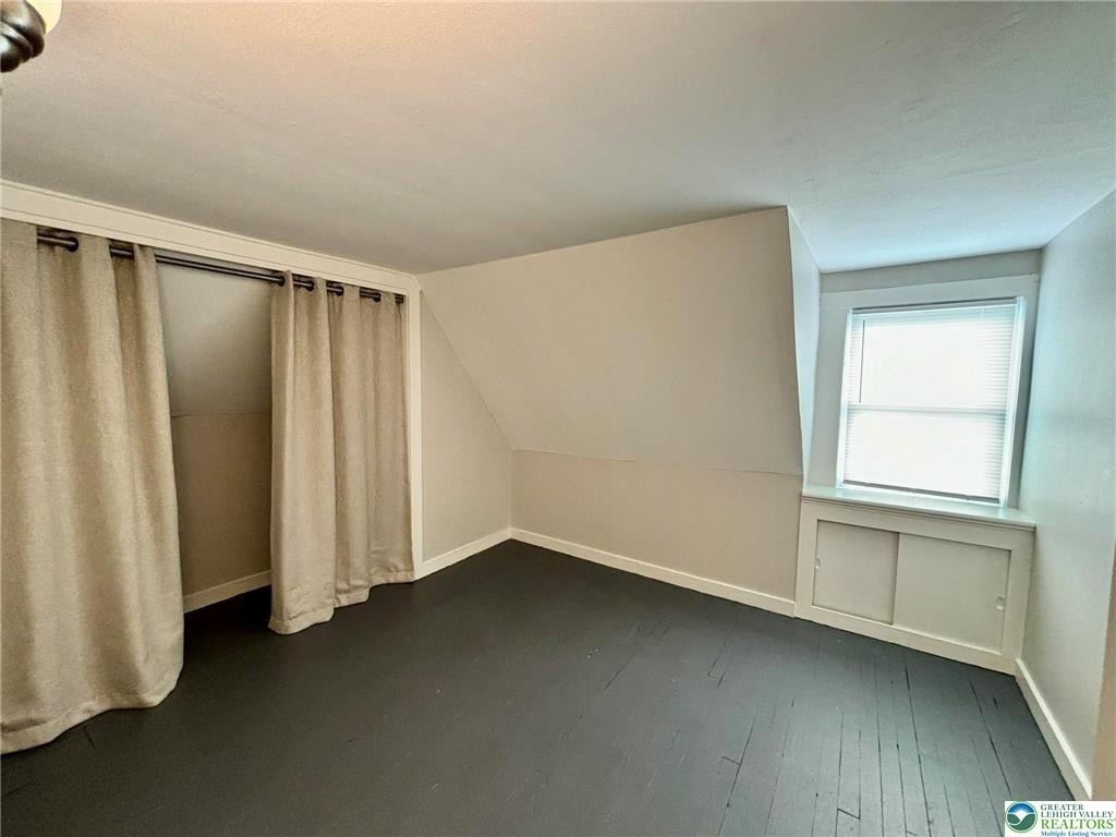 1840 Fairview Avenue - Photo 5