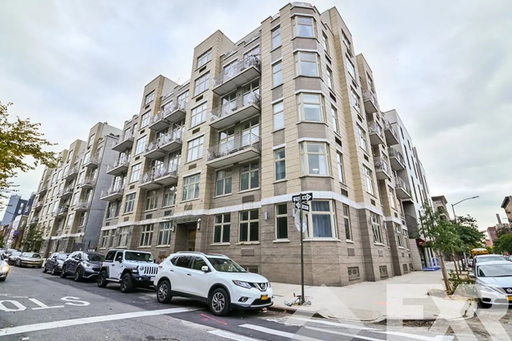 140 Hope Street - Photo 13