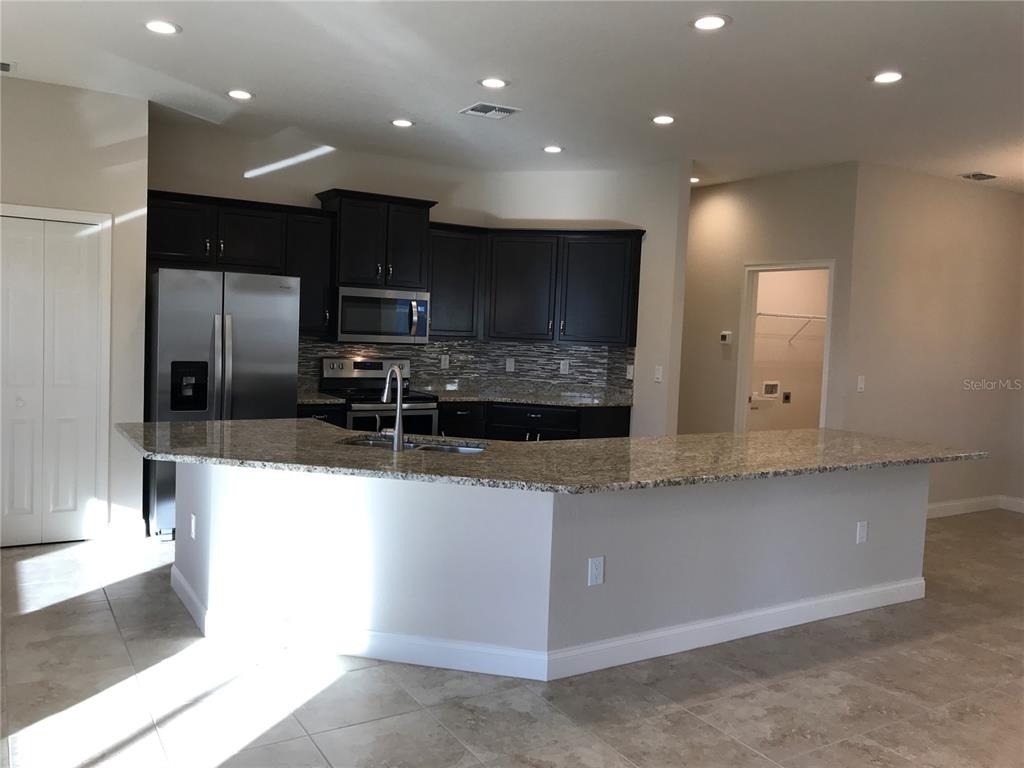 6063 Highlands Grace Boulevard - Photo 14