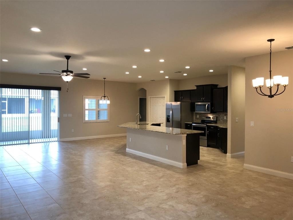 6063 Highlands Grace Boulevard - Photo 2