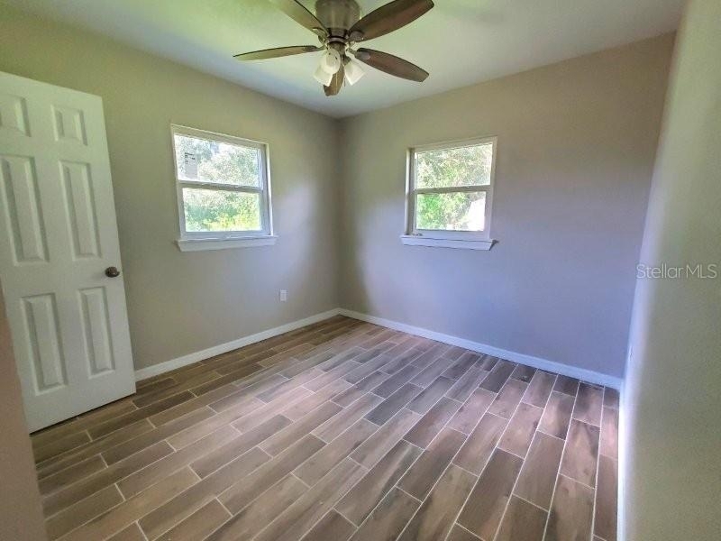 420 Somerset Road - Photo 3