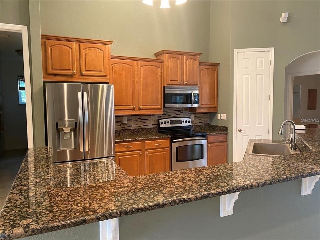 2312 Nuremberg Boulevard - Photo 2