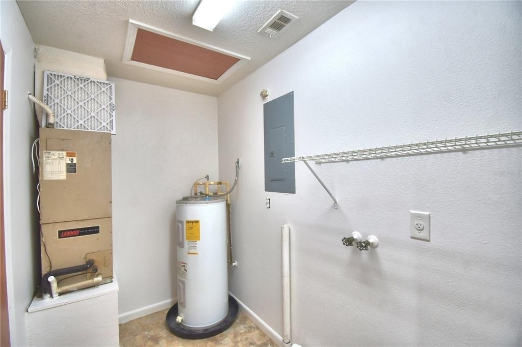 914 Grape Avenue - Photo 12