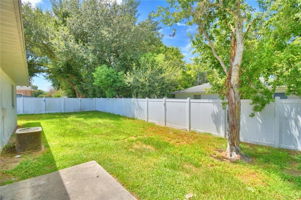 914 Grape Avenue - Photo 32