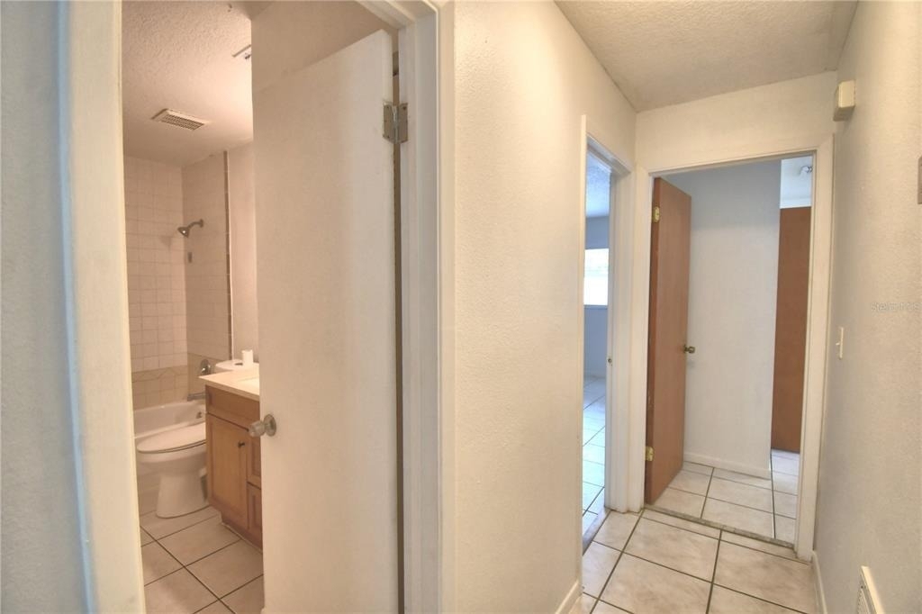 914 Grape Avenue - Photo 19