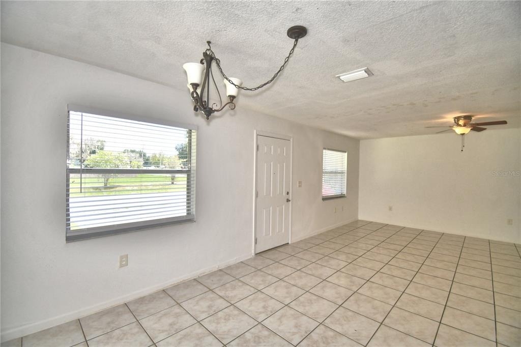 914 Grape Avenue - Photo 8