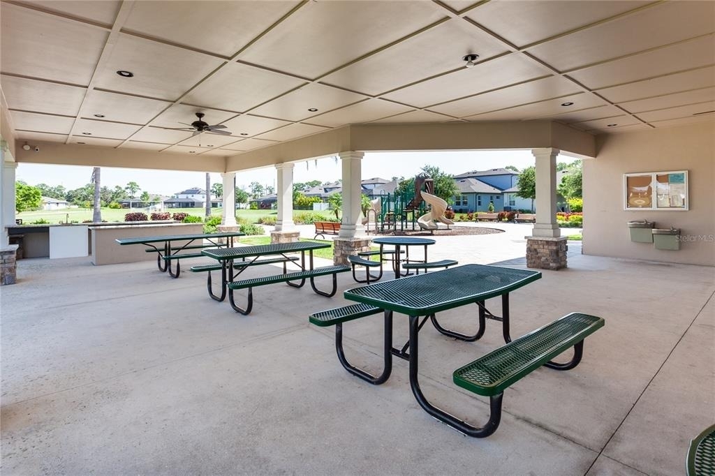 8561 Whispering Street - Photo 31