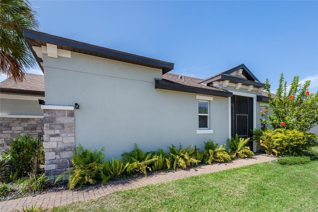 8561 Whispering Street - Photo 27