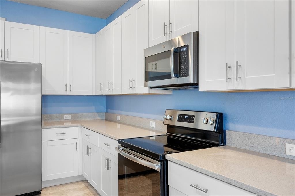 8561 Whispering Street - Photo 8