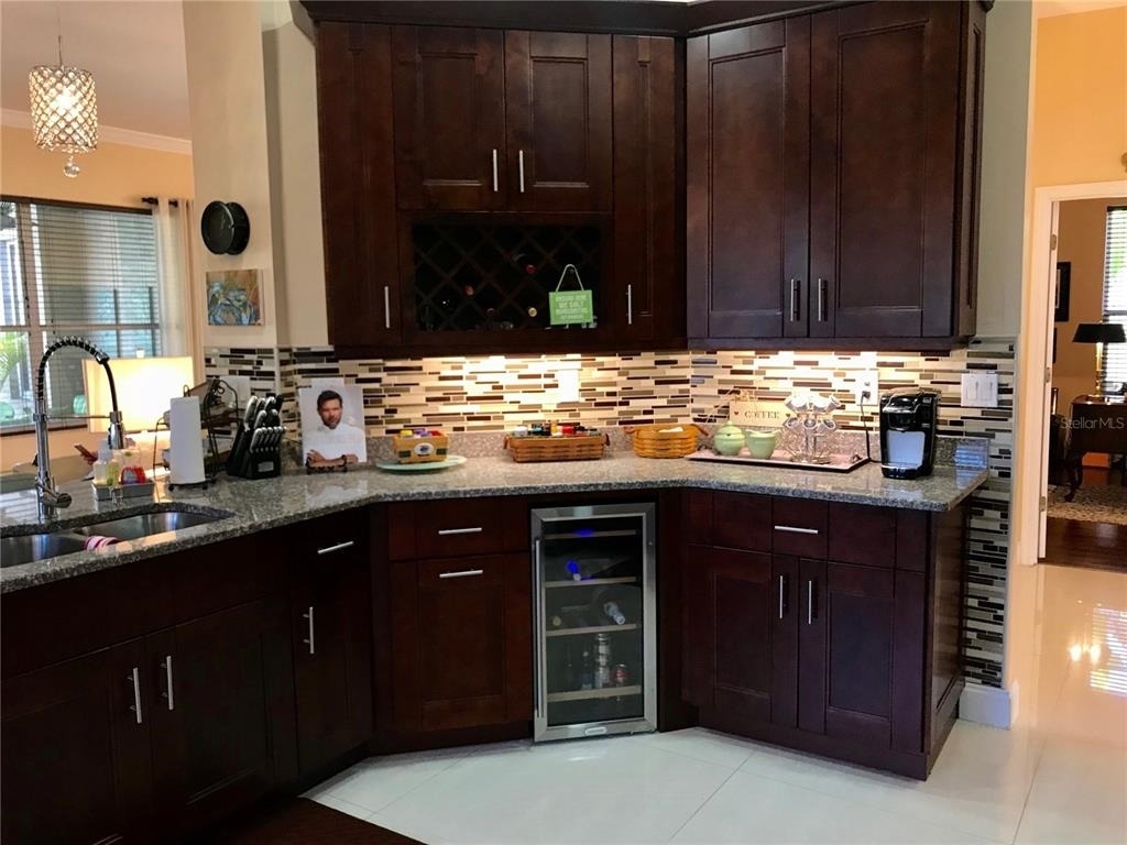 6273 Donnington Court - Photo 11