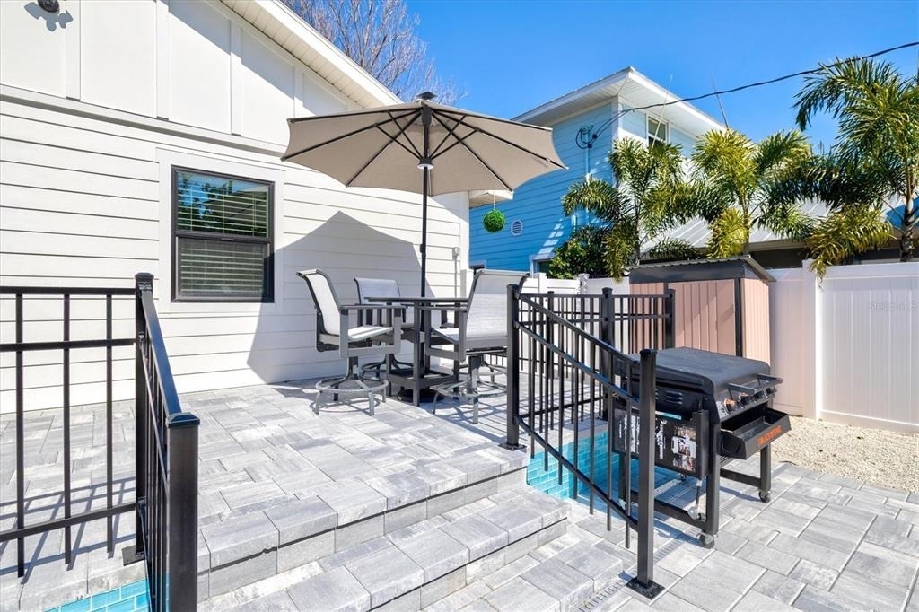 2226 Arlington Street - Photo 49