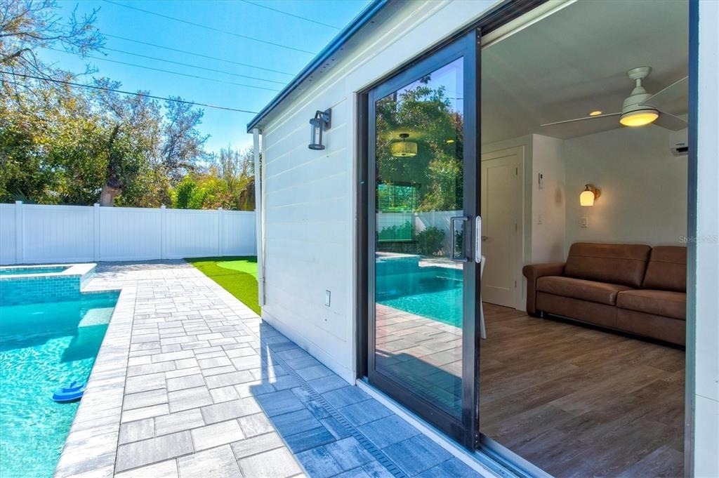 2226 Arlington Street - Photo 44