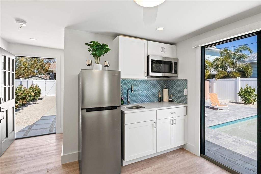2226 Arlington Street - Photo 37
