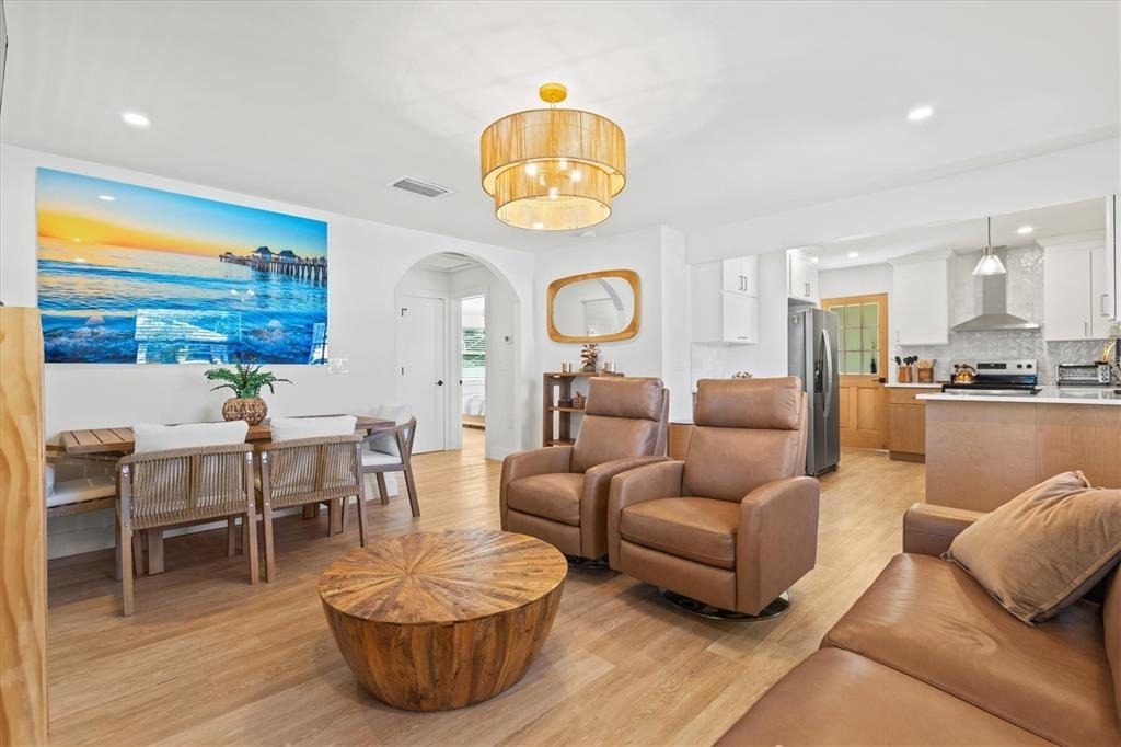 2226 Arlington Street - Photo 6